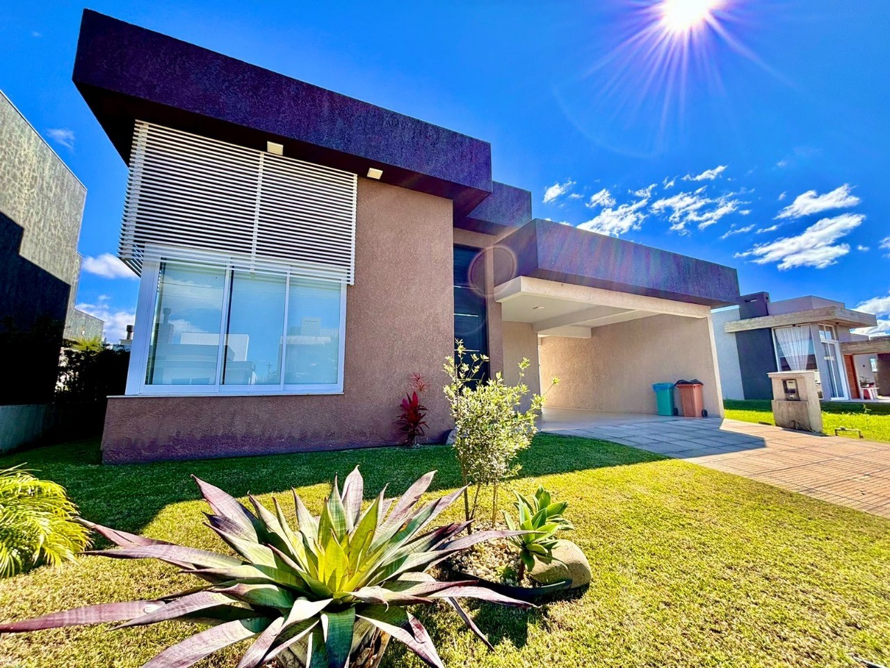 Casa em Condomínio 4 dormitórios para venda, Condomínio Dubai em Capão da Canoa | Ref.: 306361