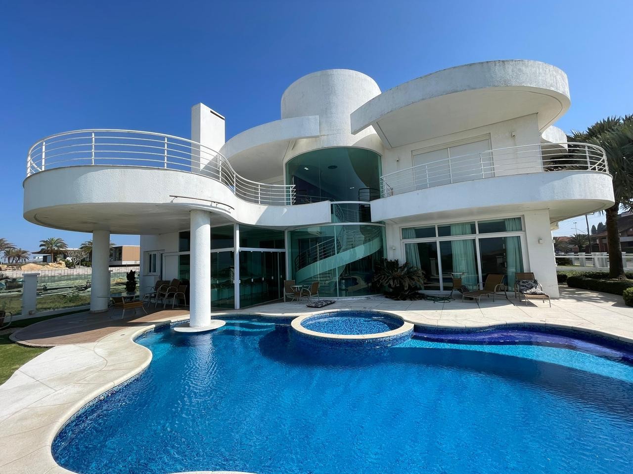 Casa 6 dormitórios para venda, Atlântida em Xangrila | Ref.: 308273